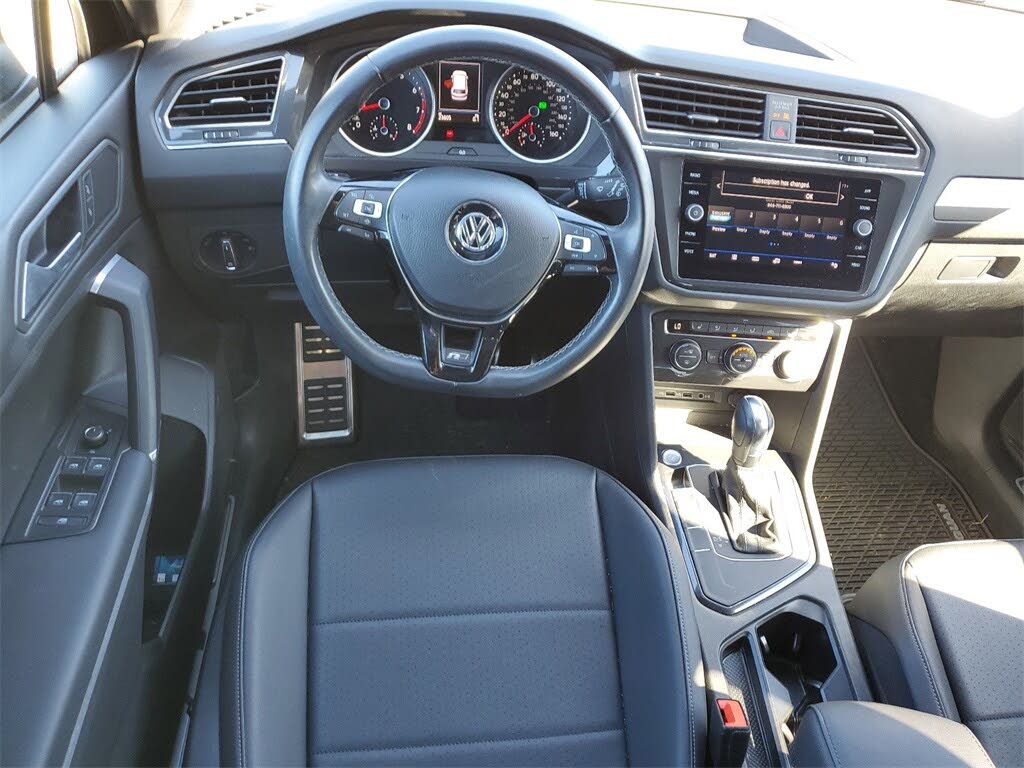 Руль и прибокрка Volkswagen Tiguan SE R-line