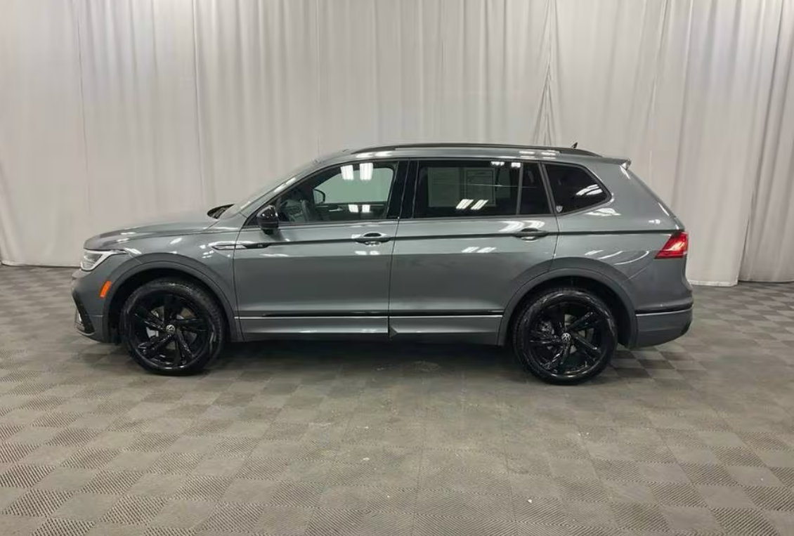 Volkswagen Tiguan SE 2023 двери пригон