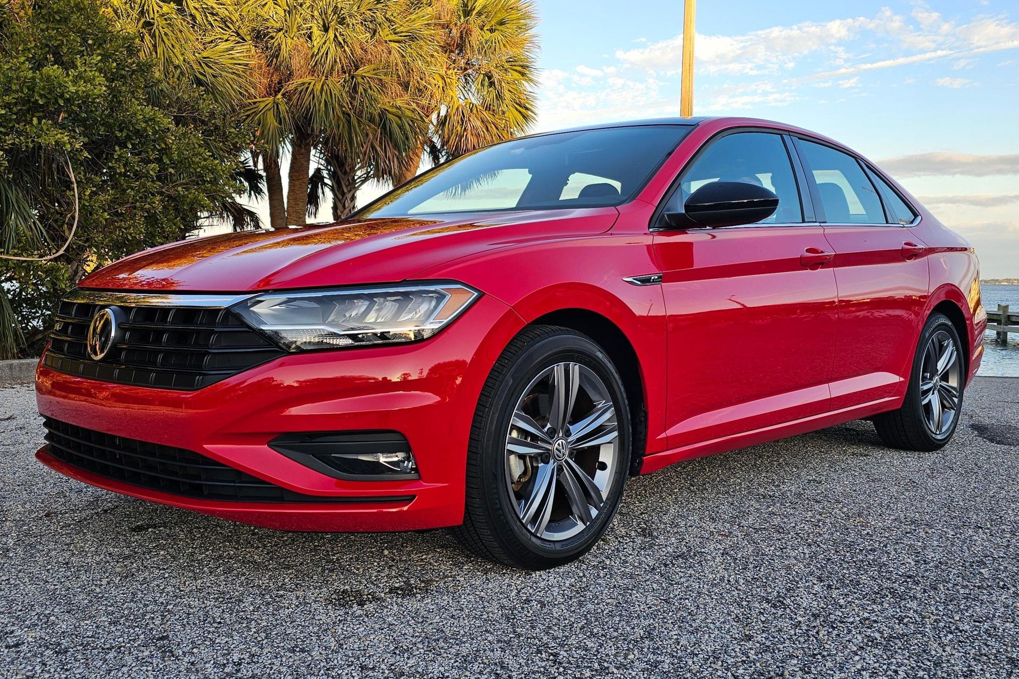 Volkswagen Jetta r-line авто с пробегом