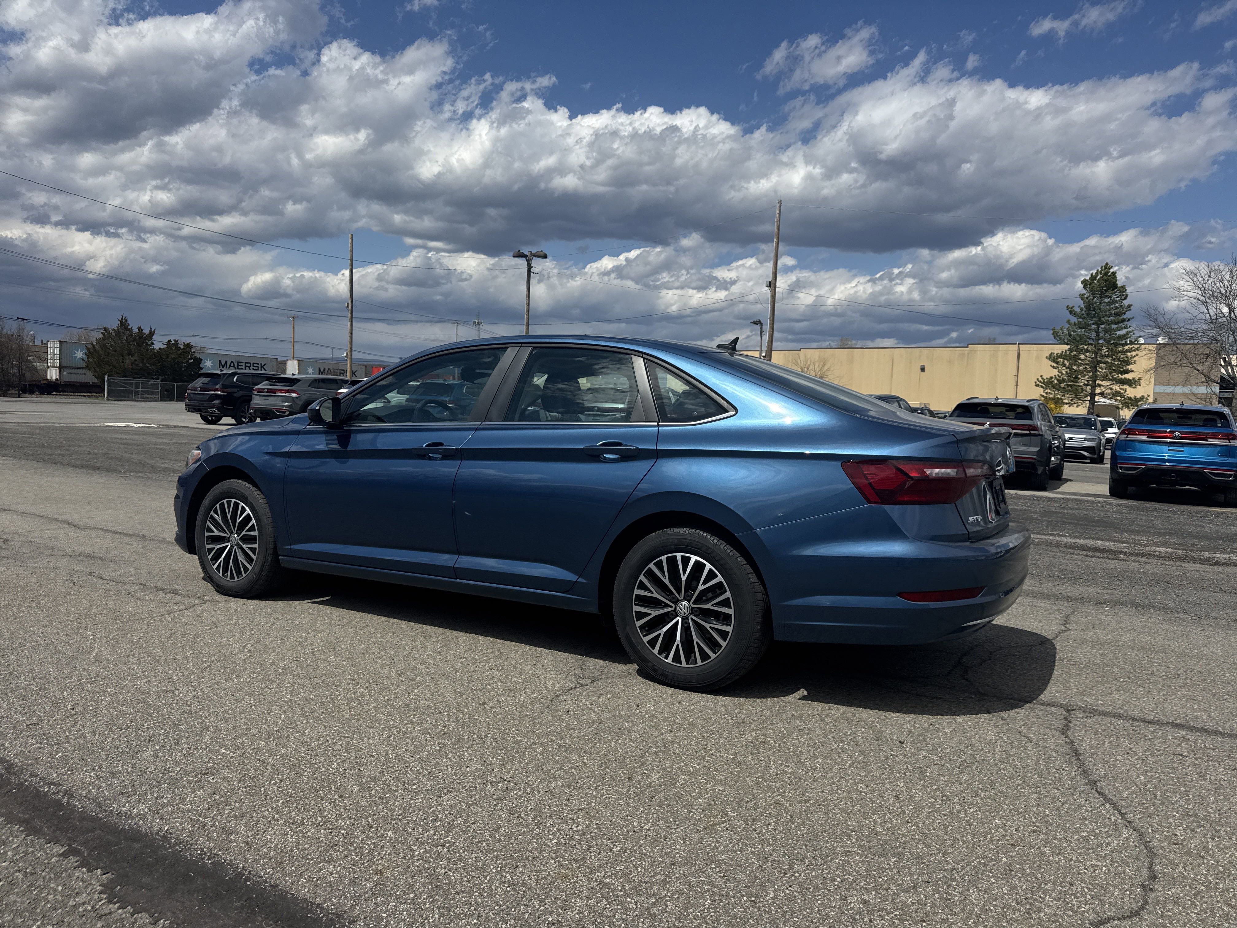 Volkswagen Jetta Se цена в из Америки в РФ двери