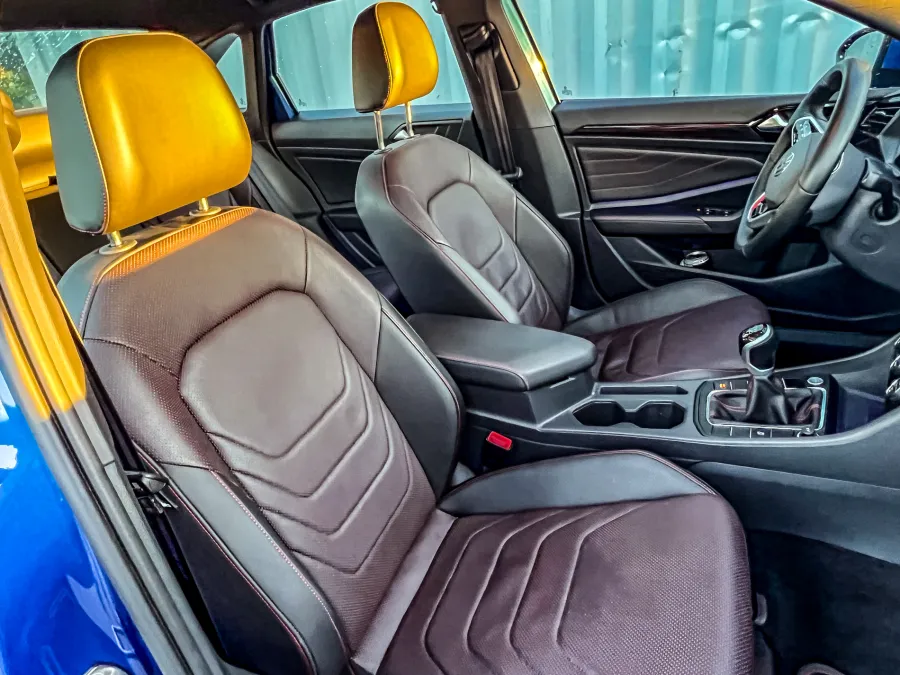 Volkswagen Jetta gli Autobahn купить из США пассажирское место