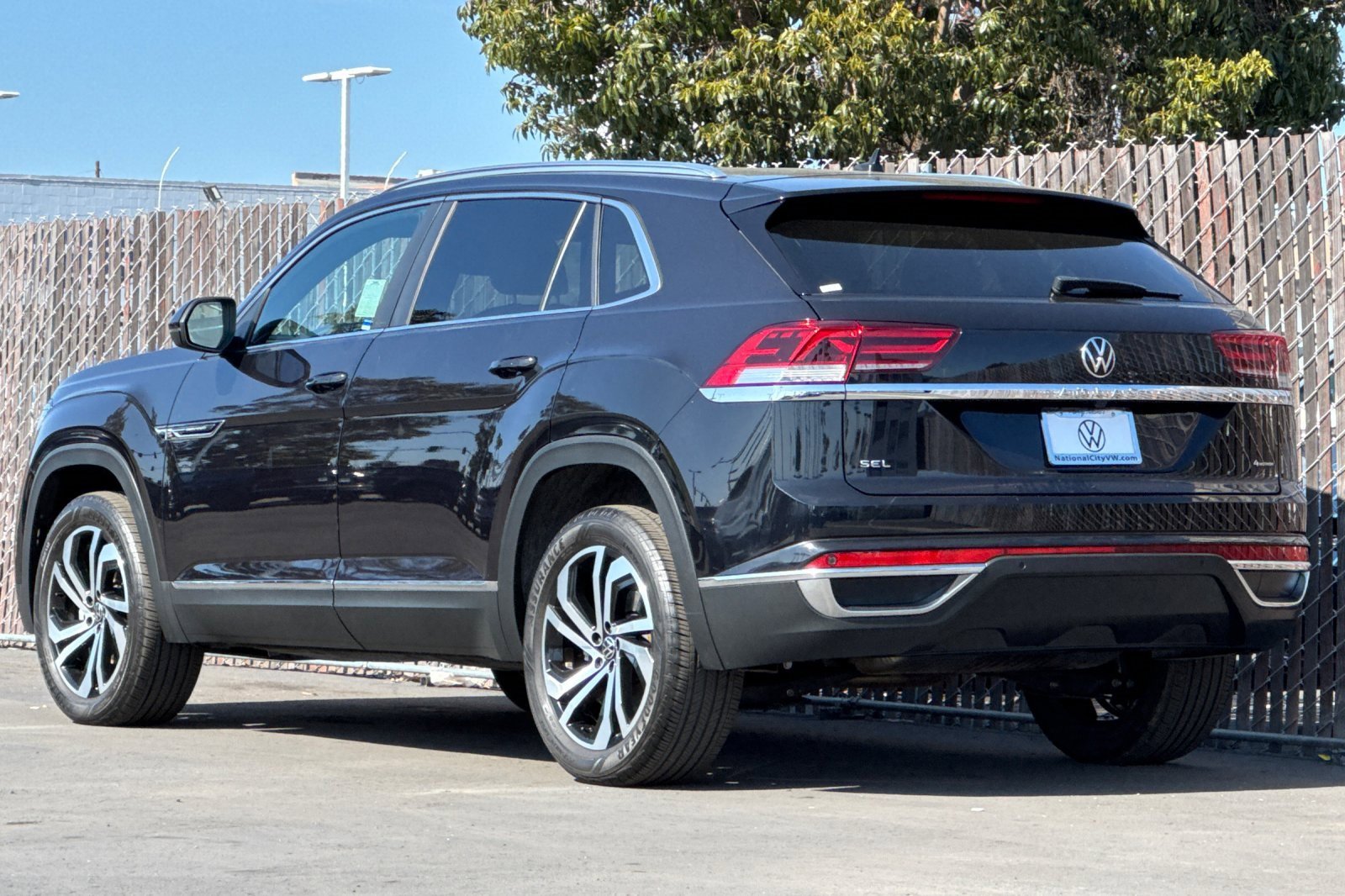 Volkswagen taos atlas Sel пригнать в РФ цена двери