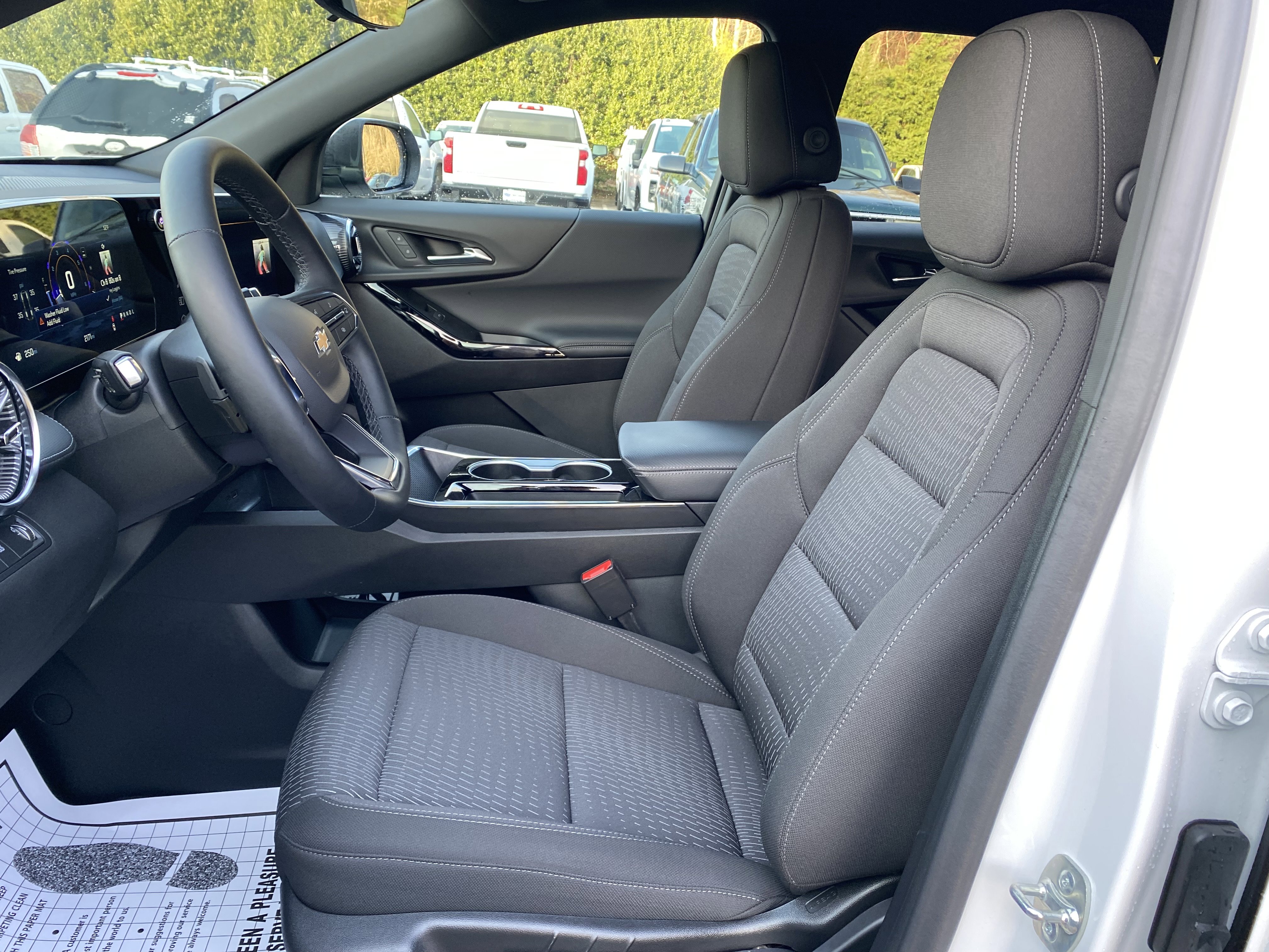 Chevrolet Equinox рестайлинг LT из Грузии в Россию салон