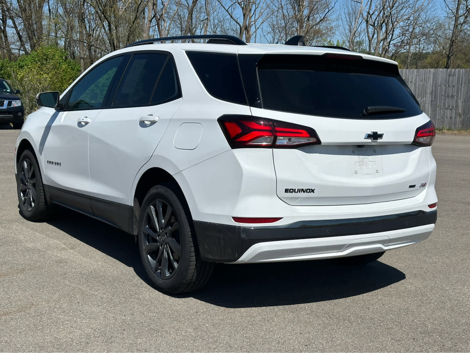 Chevrolet Equinox RS пригнать в РФ цена двери